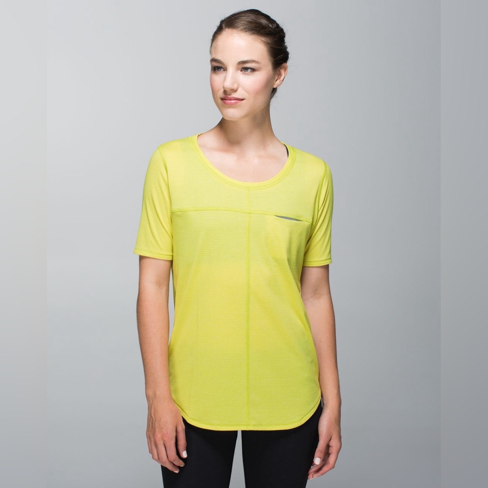 Lululemon Athletica Run Away Tee Heathered Almost Pear Size: 12
